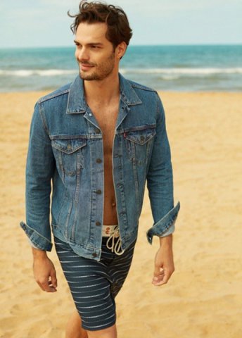 Felipe T