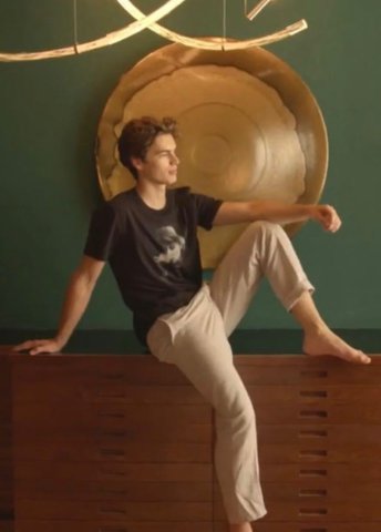 Tomas W.